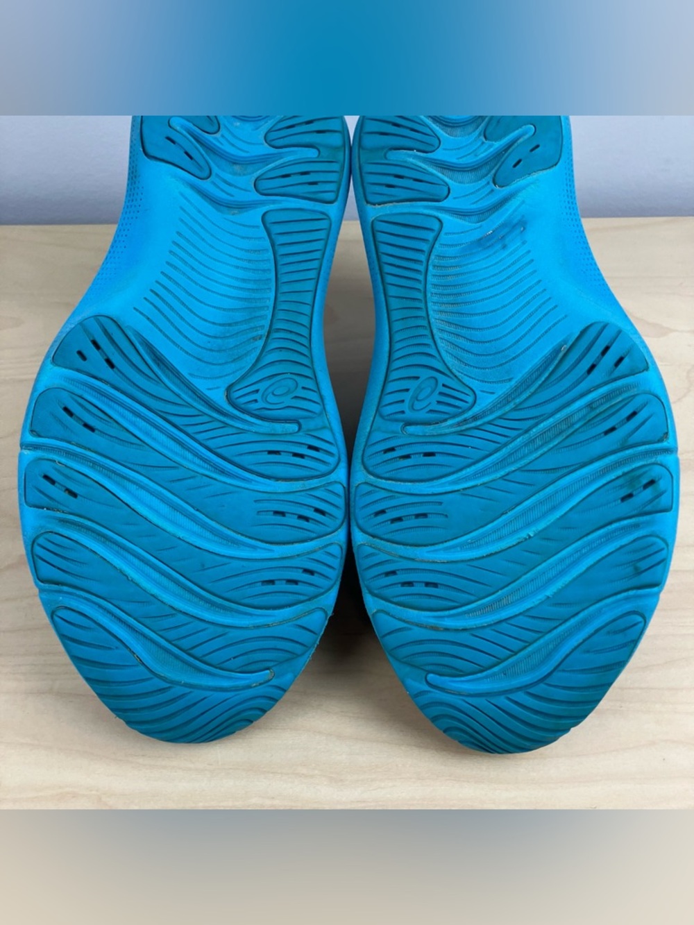 ASICS Women's Purple & Blue Running Shoes - Picture 10 of 12